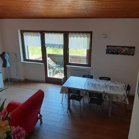 Casa Bepi Balcone Апартаменти Меццолаго